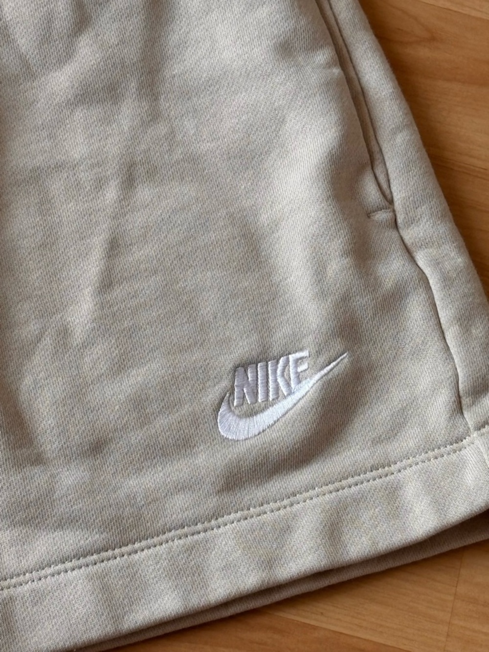 Nike Black Running Shorts and Cream Jogger Shorts - Picture 3 of 12